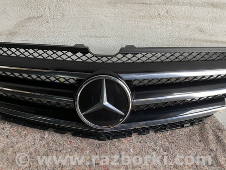 ФОТО Решетка радиатора для Mercedes-Benz Rklasse Киев