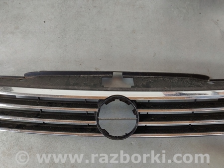 ФОТО Решетка радиатора для Volkswagen Passat B8 (07.2014-...) Киев