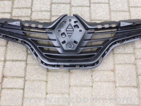 ФОТО Решетка радиатора для Renault Captur (2013-...) Киев