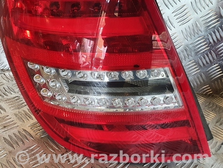 ФОТО Фонарь задний для Mercedes-Benz C-CLASS Киев