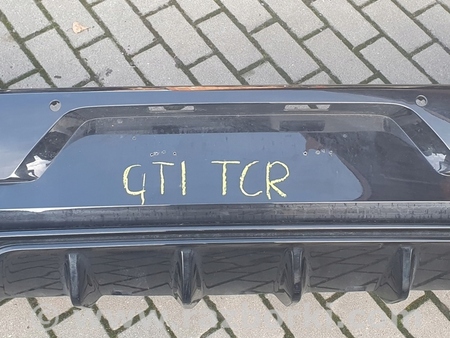 ФОТО Бампер задний для Volkswagen Golf VII Mk7 (08.2012-...) Киев