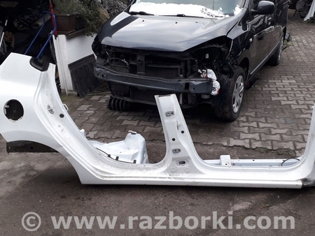 ФОТО Стойка кузова центральная для Renault Clio Киев