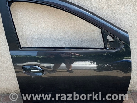ФОТО Дверь передняя для Renault Duster Киев
