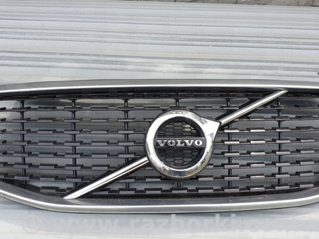 ФОТО Решетка радиатора для Volvo XC60 Киев