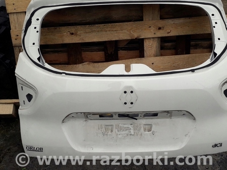 ФОТО Крышка багажника для Renault Captur (2013-...) Киев