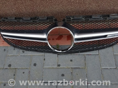 ФОТО Решетка радиатора для Mercedes-Benz C-CLASS Киев