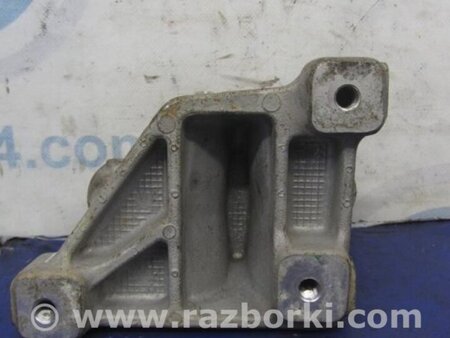 ФОТО Крепление рулевой рейки для Acura RDX TB 1/2 (07.2006-2012) Киев