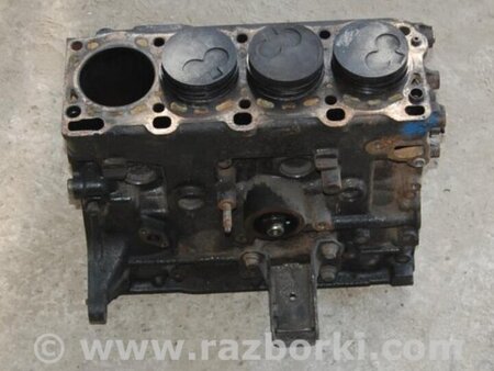 ФОТО Блок цилиндров для Mazda E2200 Киев