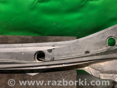 ФОТО Пластик под лобовое стекло (Жабо) для Mazda CX-7 Киев