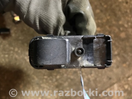ФОТО Кнопка стеклоподьемника для Mazda CX-3 (2014-...) Киев