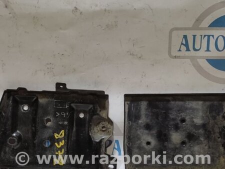 ФОТО Полка аккумулятора для Nissan Pathfinder R52 Киев