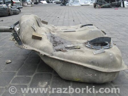 ФОТО Топливный бак для Subaru Tribeca B10 Киев
