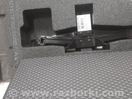 ФОТО Ящик багажника для инструмента для Subaru Forester SG Киев