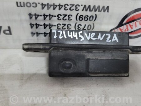 ФОТО Кнопка открывания багажника наружная для Toyota Venza Киев