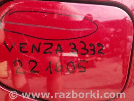 ФОТО Лючок топливного бака для Toyota Venza Киев