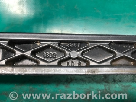 ФОТО Поводок дворника для Toyota RAV-4 (05-12) Киев