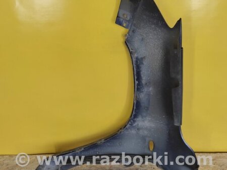 ФОТО Накладка крыла для Toyota RAV-4 (05-12) Киев