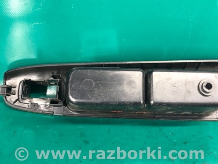 ФОТО Накладка кнопок стеклоподъемника для Toyota Camry 30 XV30 (09.2001-03.2006) Киев
