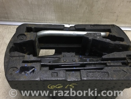 ФОТО Ящик багажника для инструмента для Volkswagen Passat B7 (09.2010-06.2015) Киев
