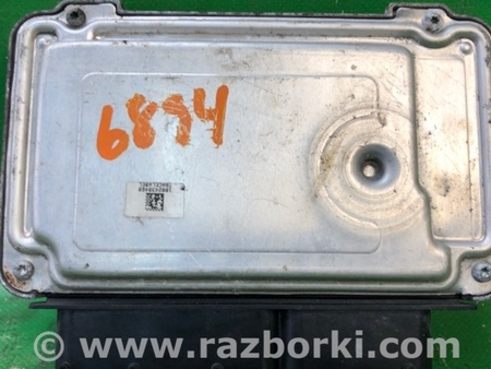 ФОТО Блок управления двигателем для Volkswagen Passat B7 (09.2010-06.2015) Киев