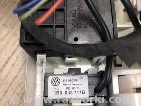 ФОТО Плафон освещения основной для Volkswagen Jetta USA (10-17) Киев