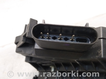 ФОТО Замок двери задней правой для Ford Escape 3 (01.2012-12.2018) Киев