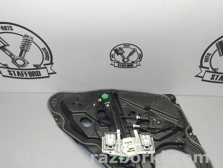 ФОТО Стеклоподъемник с электроприводом в сборе для Ford Fiesta Mk6 (2008-2017) Киев