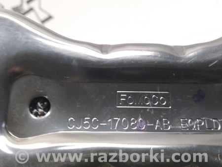 ФОТО Домкрат для Ford Escape 3 (01.2012-12.2018) Киев