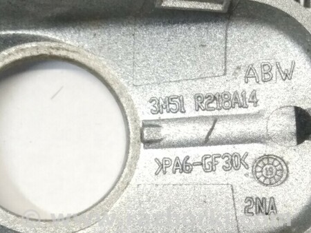 ФОТО Заглушка ручки внешней двери передней для Ford Escape 3 (01.2012-12.2018) Киев