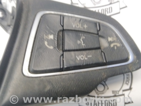 ФОТО Кнопки управления на руле для Ford Escape 3 (01.2012-12.2018) Киев
