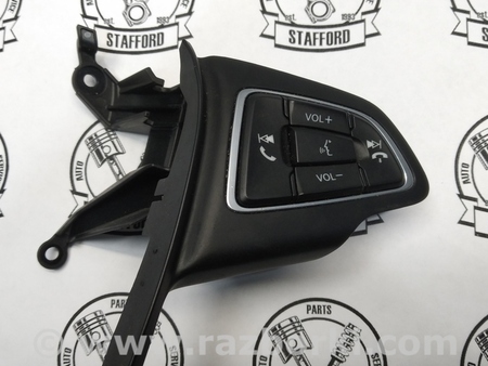 ФОТО Кнопки управления на руле для Ford Escape 3 (01.2012-12.2018) Киев