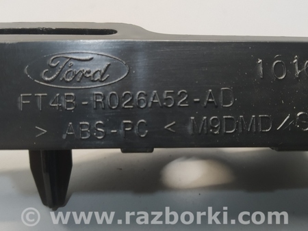 ФОТО Кронштейн (направляющая) верх обшивки стойки для Ford Edge 2 (02.2015-...) Киев