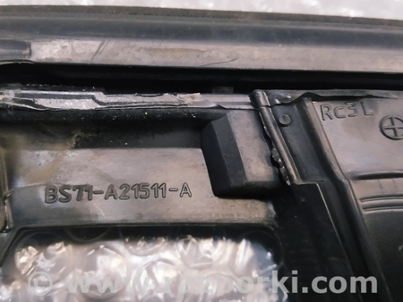 ФОТО Молдинг с уплотнителем стекла для Ford Mondeo 4 (09.2007-08.2014) Киев