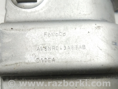 ФОТО Кронштейн приборной панели для Ford Escape 3 (01.2012-12.2018) Киев