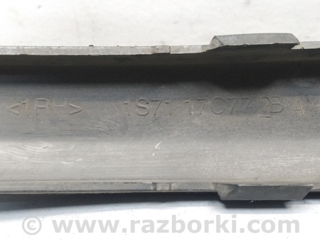 ФОТО Молдинг заднего бампера для Ford Mondeo 3 (09.2000 - 08.2007) Киев