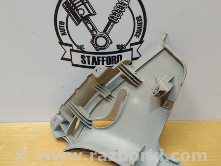ФОТО Накладка задней стойки для Ford Mondeo 3 (09.2000 - 08.2007) Киев