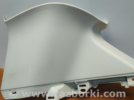 ФОТО Накладка задней стойки для Ford Escape 3 (01.2012-12.2018) Киев
