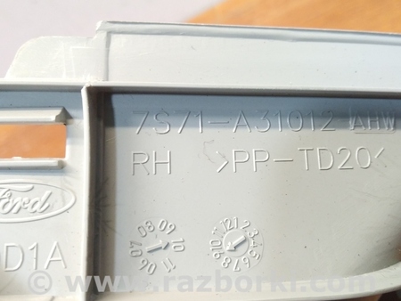 ФОТО Накладка задней стойки для Ford Mondeo 4 (09.2007-08.2014) Киев