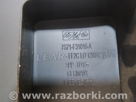 ФОТО Накладка задней стойки для Ford Mondeo 4 (09.2007-08.2014) Киев