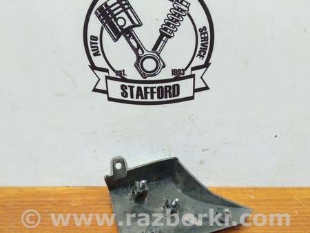 ФОТО Накладка угольник под задний фонарь для Ford Mondeo 3 (09.2000 - 08.2007) Киев