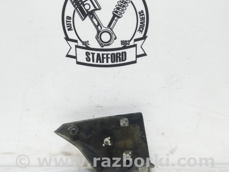 ФОТО Накладка угольник под задний фонарь для Ford Mondeo 3 (09.2000 - 08.2007) Киев