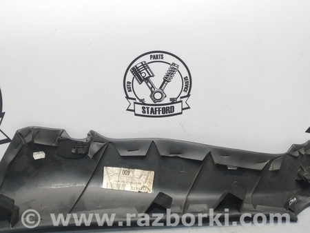 ФОТО Накладка обшивка задней стойки для Ford Mondeo 3 (09.2000 - 08.2007) Киев