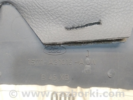 ФОТО Накладка обшивка задней стойки для Ford Mondeo 3 (09.2000 - 08.2007) Киев