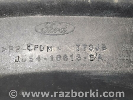 ФОТО Накладка телевизора для Ford Escape 3 (01.2012-12.2018) Киев