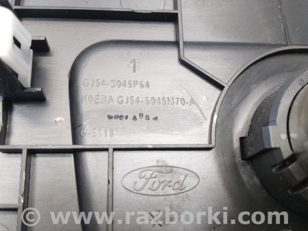 ФОТО Накладка центр. напольной консоли для Ford Escape 3 (01.2012-12.2018) Киев