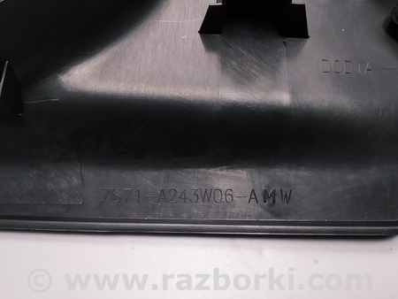 ФОТО Обшивка правой центральной стойки для Ford Mondeo 4 (09.2007-08.2014) Киев