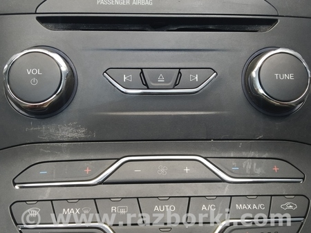ФОТО Панель управления радио и климатом для Ford Edge 2 (02.2015-...) Киев