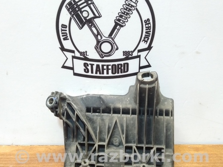 ФОТО Опора поперечная полки АКБ для Ford Mondeo 4 (09.2007-08.2014) Киев