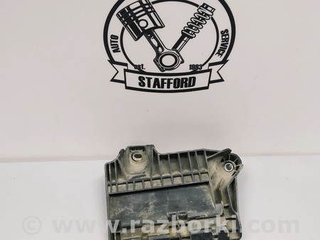 ФОТО Опора поперечная полки АКБ для Ford Mondeo 4 (09.2007-08.2014) Киев