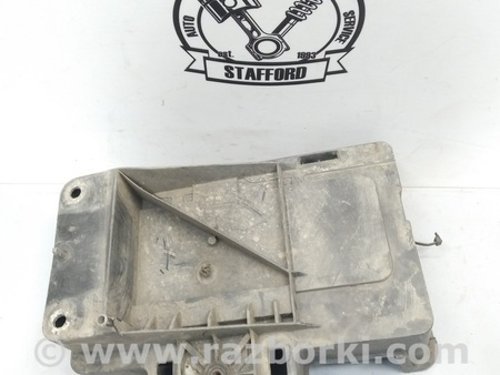 ФОТО Полка АКБ для Ford Focus 1 (07.1998 - 09.2004) Киев